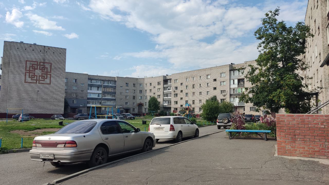 бомжи на Пушкина, 24