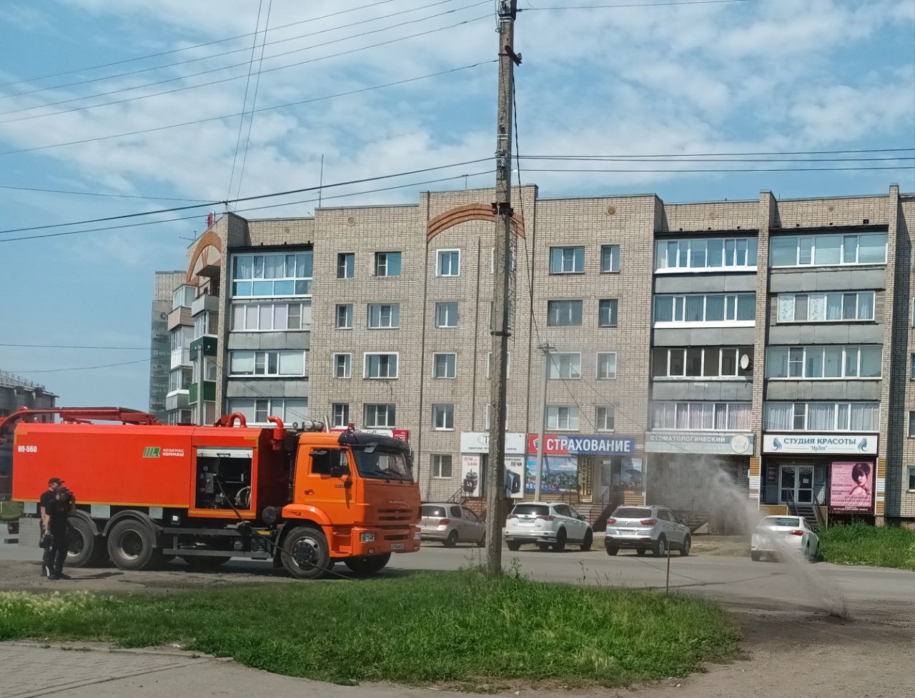 каналопромывочная машина