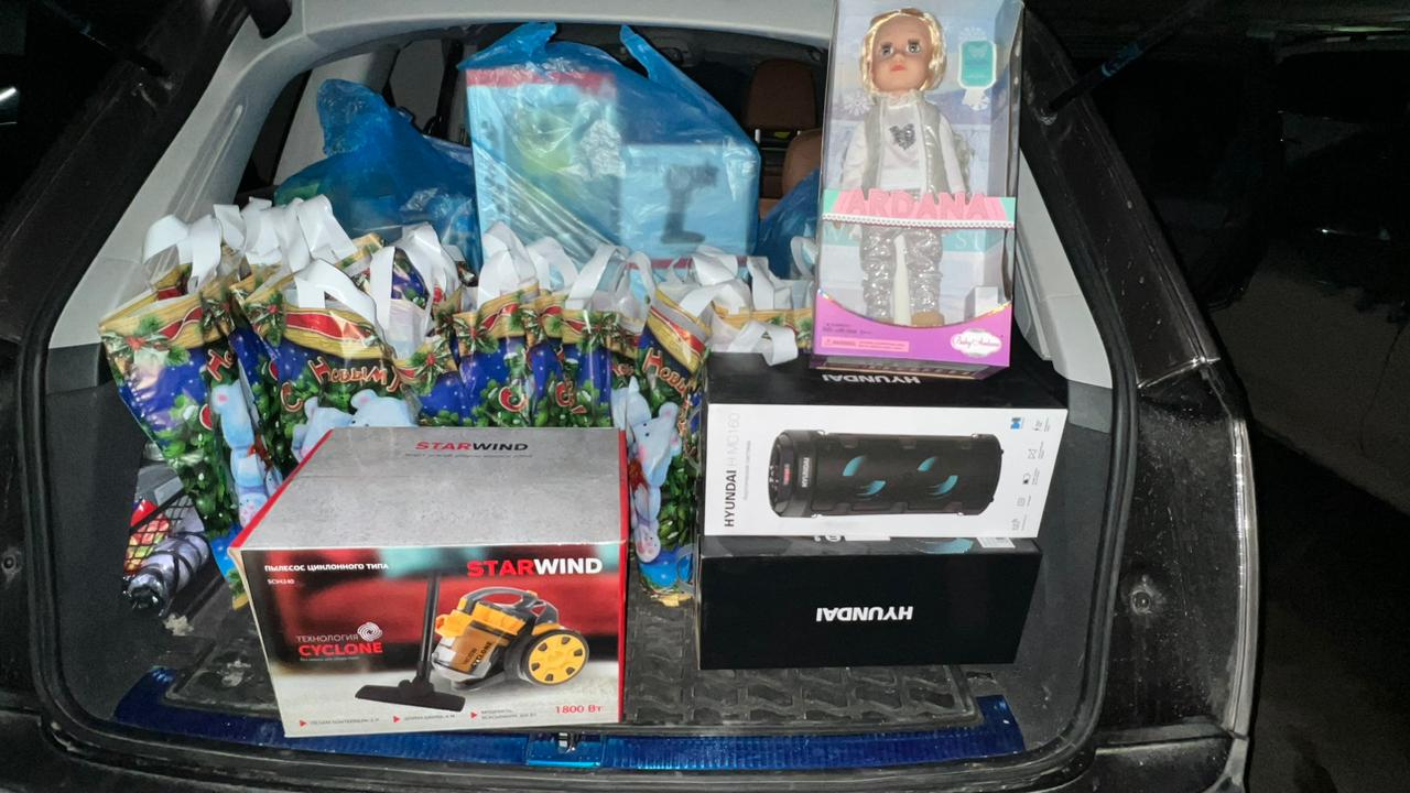 8d9c0ee3-acd8-43ce-b