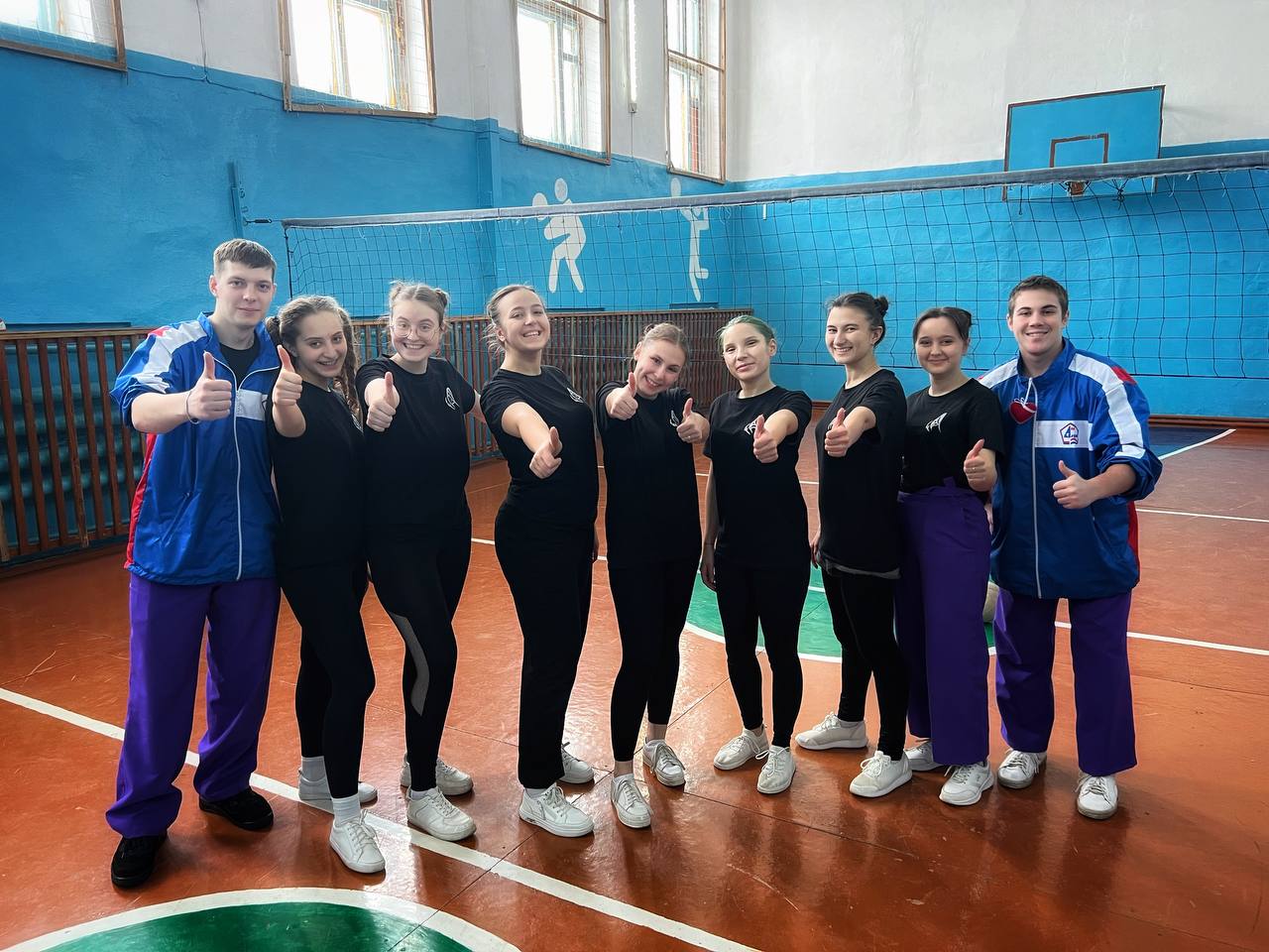 Снежный десант и поздравление долгожителя в Тамбовском