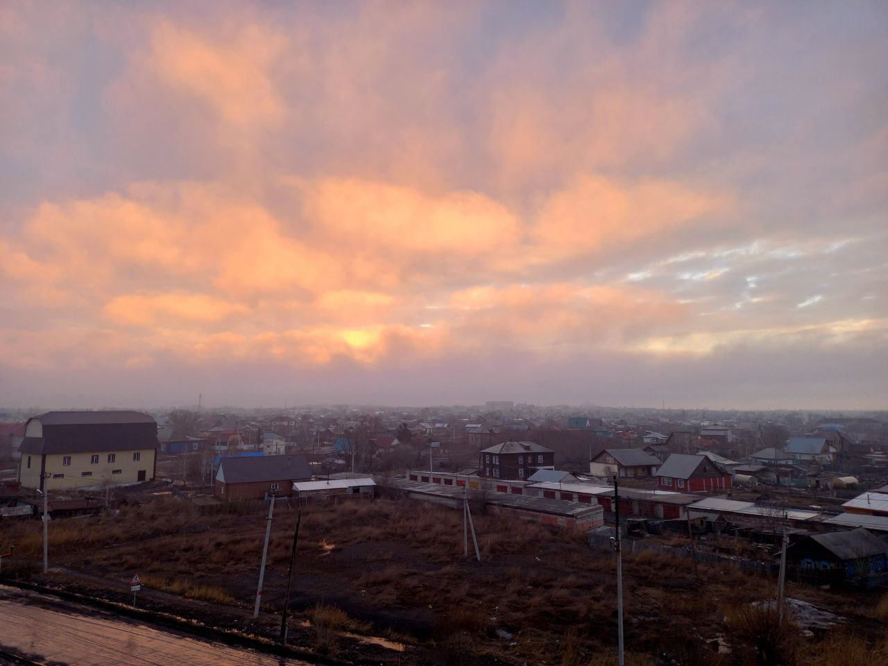 photo_5215175910913857705_y