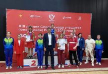 Анна Колупаева и Денис Берш из Камня-на-Оби — призёры турнира по боксу XIII Спартакиады учащихся России