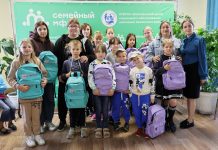 Старт успеха: в Камне-на-Оби в семейном МФЦ провели шуточные уроки и раздали подарки. Вести-Алтай