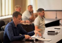 Суд отменил регистрацию Дениса Колесникова в Алтайское Заксобрание