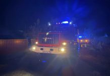 В Камне-на-Оби на ночном пожаре спасли человека