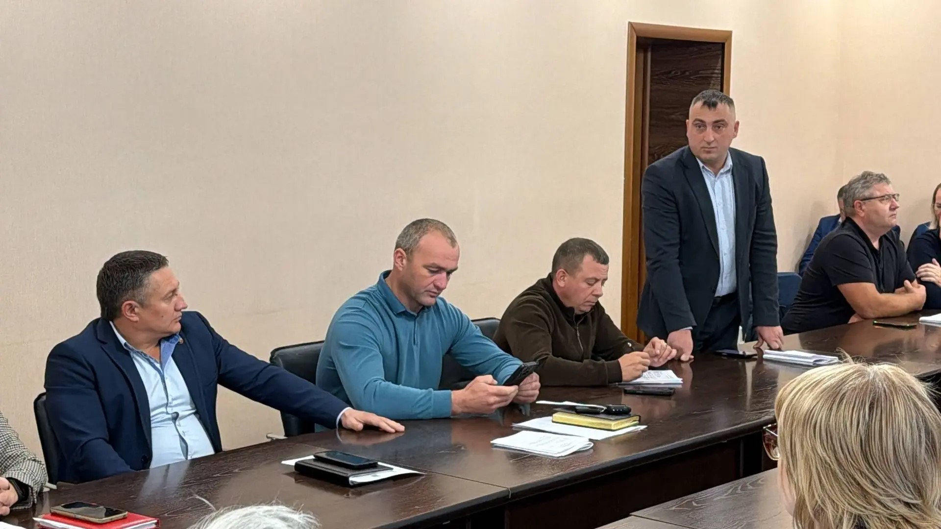 сессия районных депутатов